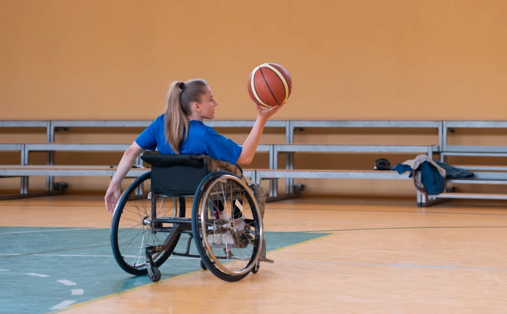 Como as Escolas Podem Apoiar os Esportes Adaptados para Estudantes com Deficiência